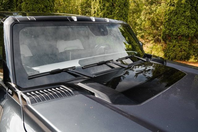 Used 2025 GMC Hummer EV 3X AWD/4WD image 8
