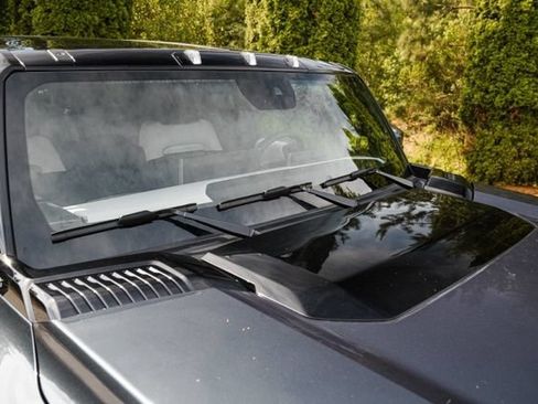Used 2025 GMC Hummer EV 3X AWD/4WD image 8
