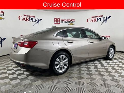 Used 2023 Chevrolet Malibu LT image 9