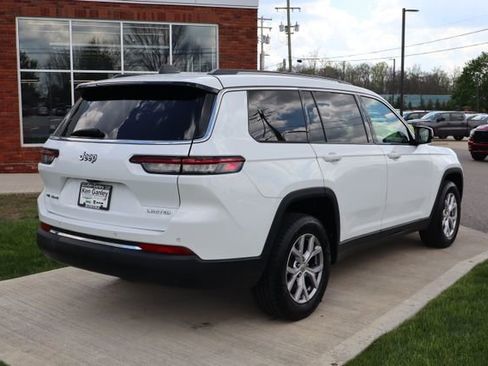 Used 2021 Jeep Grand Cherokee L Limited AWD/4WD image 34