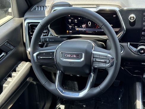 New 2026 GMC Canyon Elevation w/ Convenience Package RWD image 8