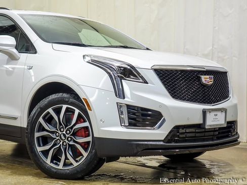 New 2025 Cadillac XT5 Sportv w/ Technology Package image 2