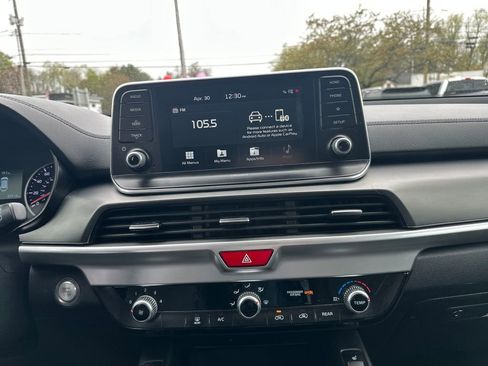 Used 2020 Kia Telluride S AWD/4WD image 16