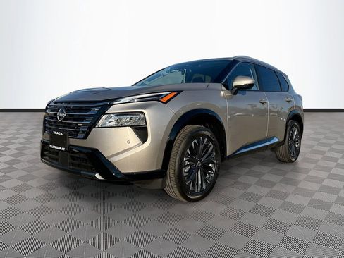 New 2026 Nissan Rogue Platinum w/ Platinum Premium Package AWD/4WD image 3