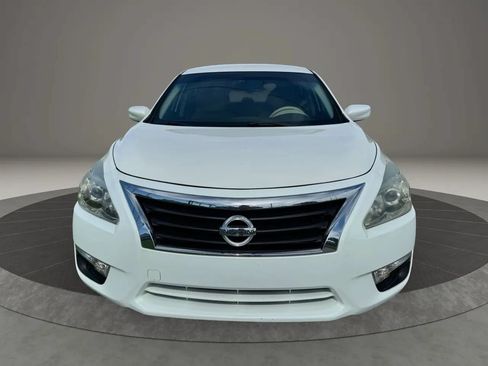Used 2015 Nissan Altima 2.5 S w/ Power Driver Seat Package FWD image 4