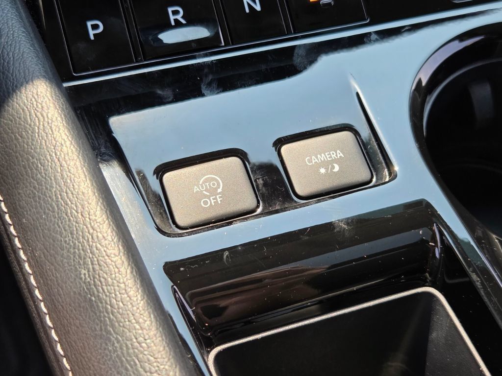Used 2025 Nissan Murano SL AWD/4WD image 25