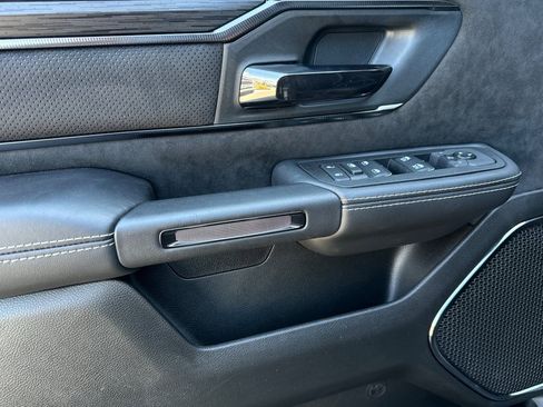 Used 2025 RAM 1500 RHO image 12