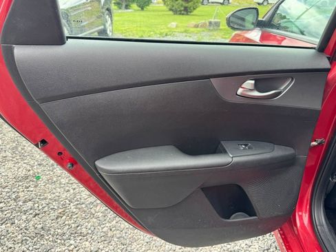 Used 2021 Kia Forte LXS FWD image 23