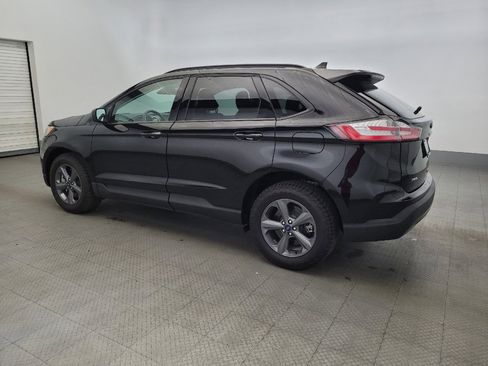 Used 2023 Ford Edge SEL w/ Sport Appearance Package image 3