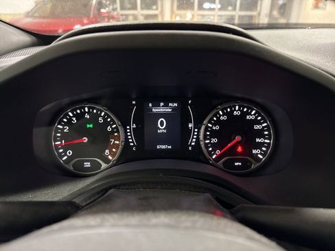 Used 2020 Jeep Renegade Latitude w/ Cold Weather Group image 2