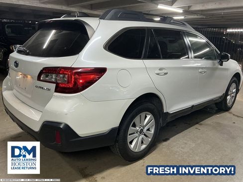 Used 2019 Subaru Outback 2.5i Premium AWD/4WD image 6