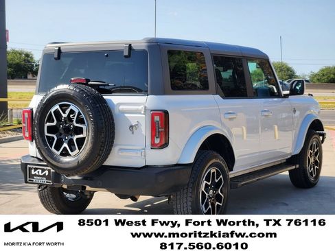 Used 2024 Ford Bronco Outer Banks AWD/4WD image 4