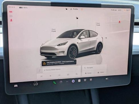 Used 2024 Tesla Model Y Performance AWD/4WD image 15