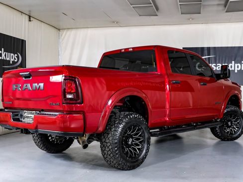 Used 2026 RAM 2500 Big Horn AWD/4WD image 9
