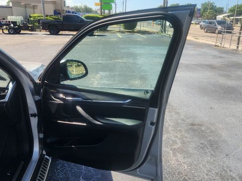 Used 2016 BMW X5 xDrive35i image 14