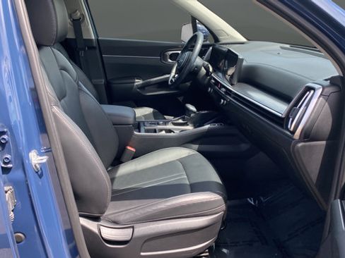Used 2024 Kia Sorento S w/ Panoramic Sunroof Package AWD/4WD image 24
