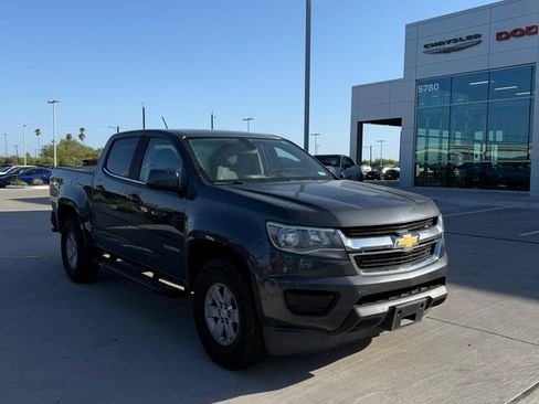 Used 2017 Chevrolet Colorado W/T w/ WT Convenience Package image 4