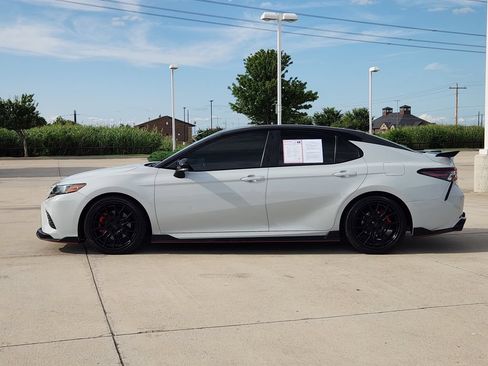 Used 2021 Toyota Camry TRD FWD image 4