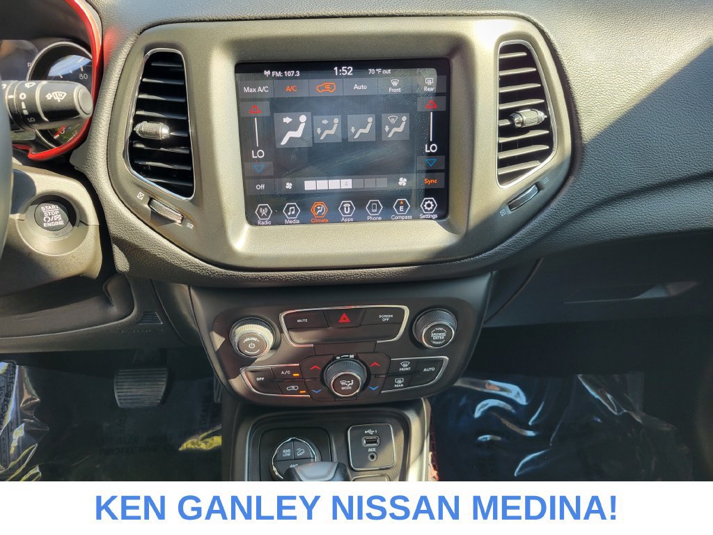 Used 2019 Jeep Compass Trailhawk w/ Popular Equipment Group AWD/4WD image 26