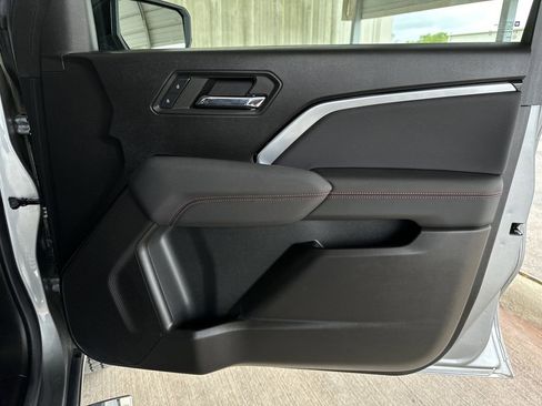 Certified 2023 Chevrolet Colorado Z71 w/ Z71 Convenience Package 2 image 36