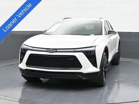 New 2025 Chevrolet Blazer EV RS AWD/4WD image 2