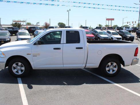 Used 2021 RAM 1500 Tradesman w/ Chrome Appearance Group AWD/4WD image 5
