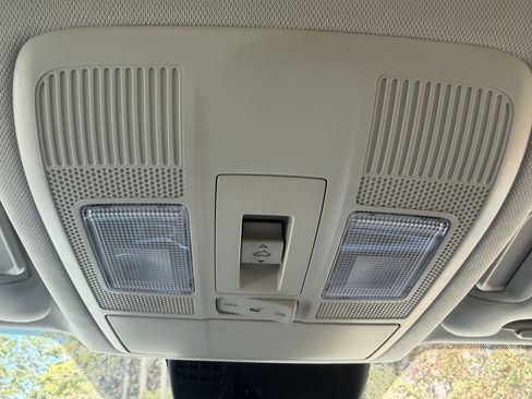 Used 2017 MAZDA CX-5 Touring w/ Preferred Equipment Package image 32