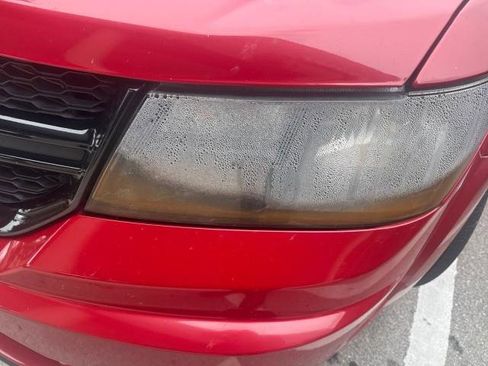 Used 2020 Dodge Journey SE w/ SE Popular Equipment Group FWD image 2