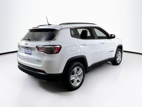 Used 2022 Jeep Compass Latitude w/ Convenience Group image 5