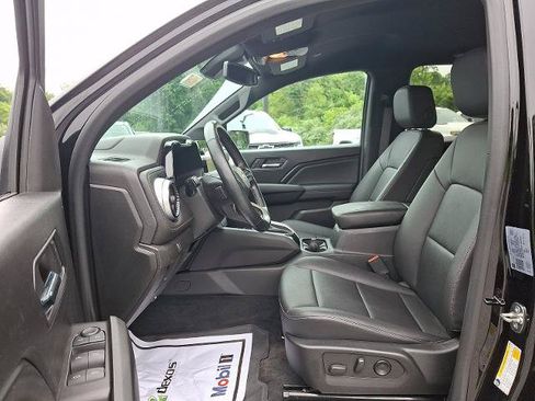 Certified 2023 Chevrolet Colorado LT w/ LT Convenience Package III AWD/4WD image 14