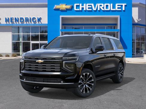 New 2026 Chevrolet Suburban High Country AWD/4WD image 8