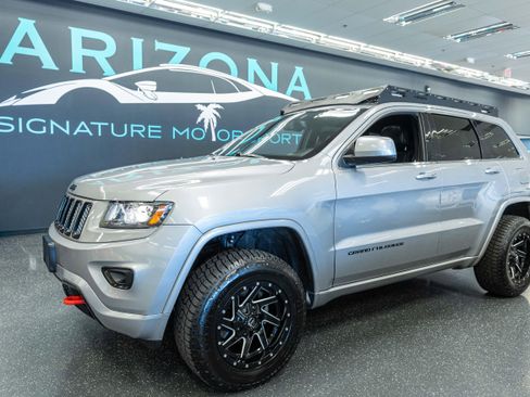 Used 2015 Jeep Grand Cherokee Altitude AWD/4WD image 1