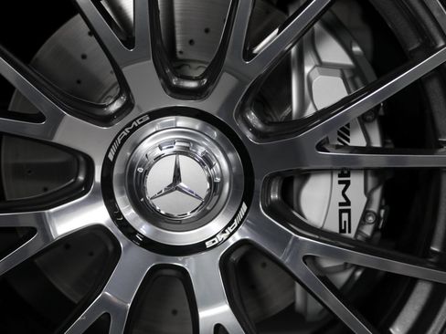Used 2026 Mercedes-Benz E 53 AMG e 4MATIC Sedan image 17