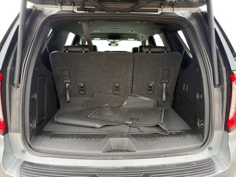 Used 2023 GMC Yukon SLT image 17
