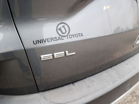 Used 2021 Ford Escape SEL image 18