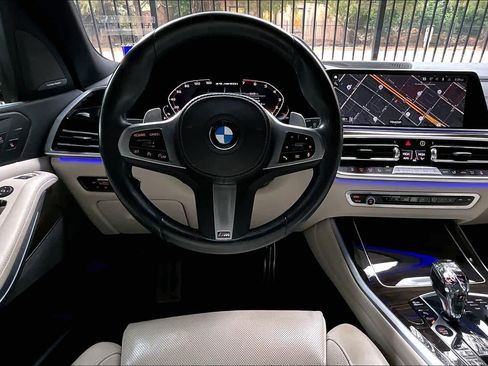 Used 2023 BMW X5 M50i w/ Executive Package image 5