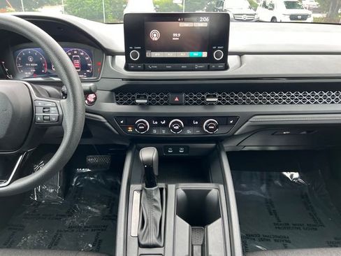 Used 2024 Honda Accord EX image 20