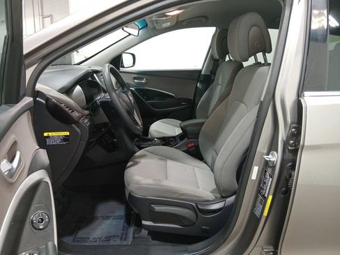 Used 2017 Hyundai Santa Fe Sport FWD image 16