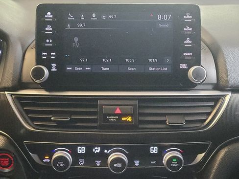 Used 2020 Honda Accord Sport image 25