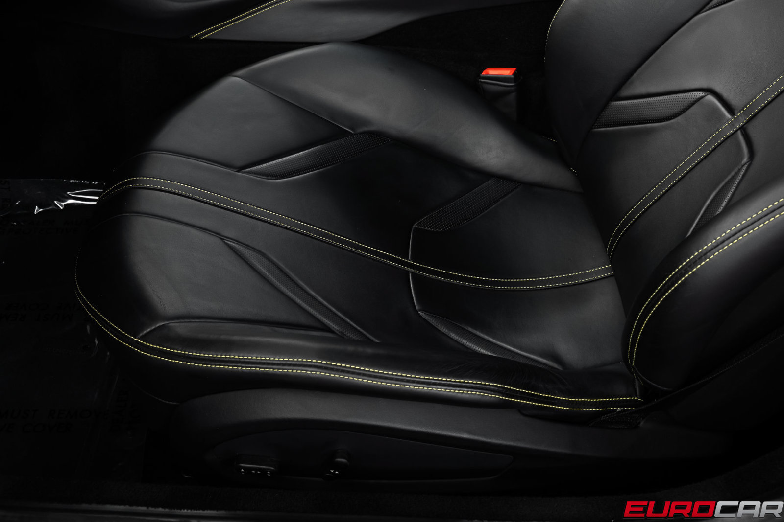 Used 2020 Ferrari 812 Superfast RWD image 45