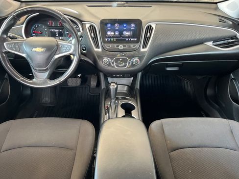 Used 2020 Chevrolet Malibu RS FWD image 3