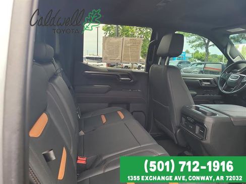 Used 2023 GMC Sierra 1500 AT4 w/ Technology Package AWD/4WD image 26