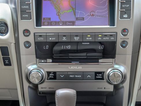 Used 2014 Lexus GX 460 w/ Premium Package AWD/4WD image 19