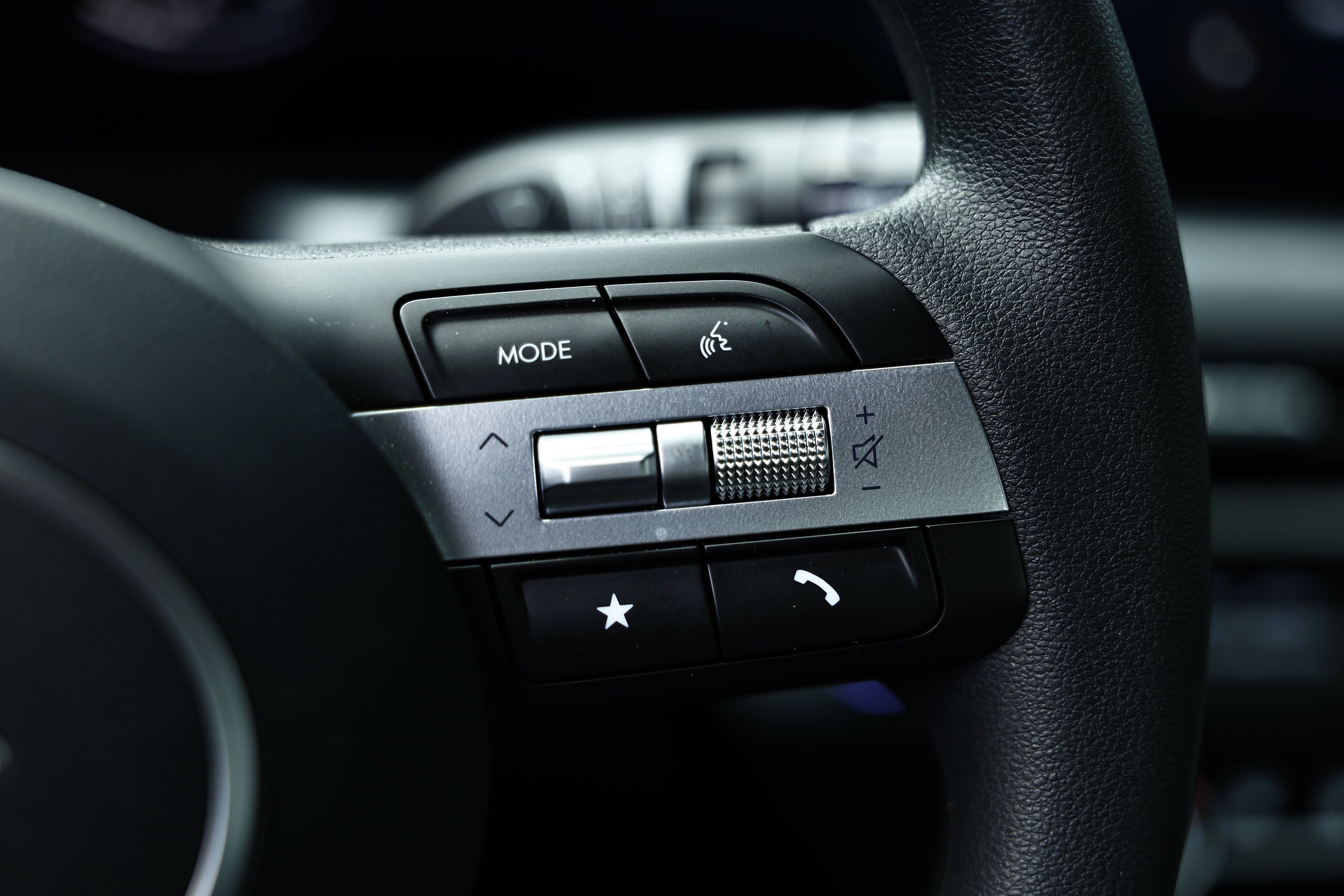 Certified 2025 Hyundai Sonata SE FWD image 32