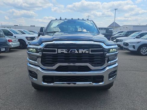 Used 2025 RAM 2500 Tradesman AWD/4WD image 8