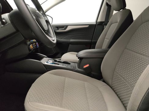 Used 2022 Ford Escape SE FWD image 17