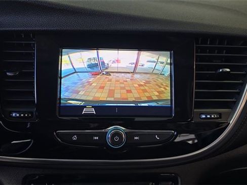 Used 2022 Buick Encore Preferred image 14