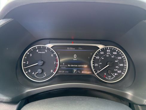 Used 2025 Nissan Sentra SV image 15