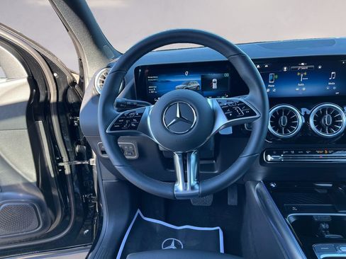 Certified 2025 Mercedes-Benz GLA 250 4MATIC image 12