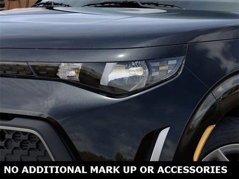 New 2025 Kia Soul LX image 10